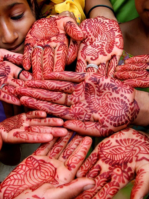 Henna Hands